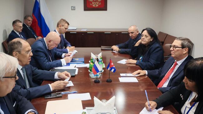  Глава МИД РФ Сергей Лавров проводит встречу с главой МИД Кубы Бруно Родригесом
