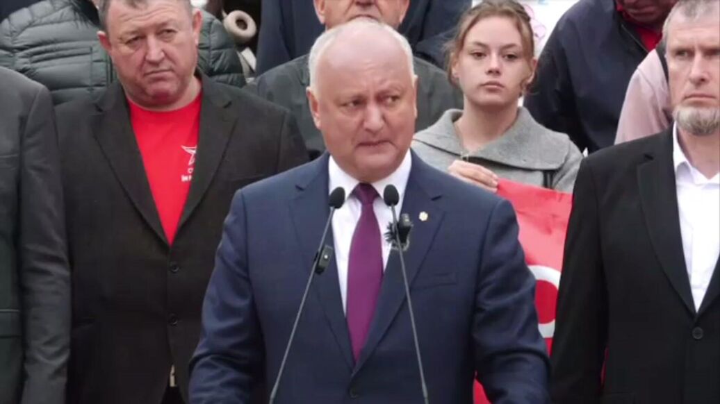 В Кишиневе прошел марш за честные выборы