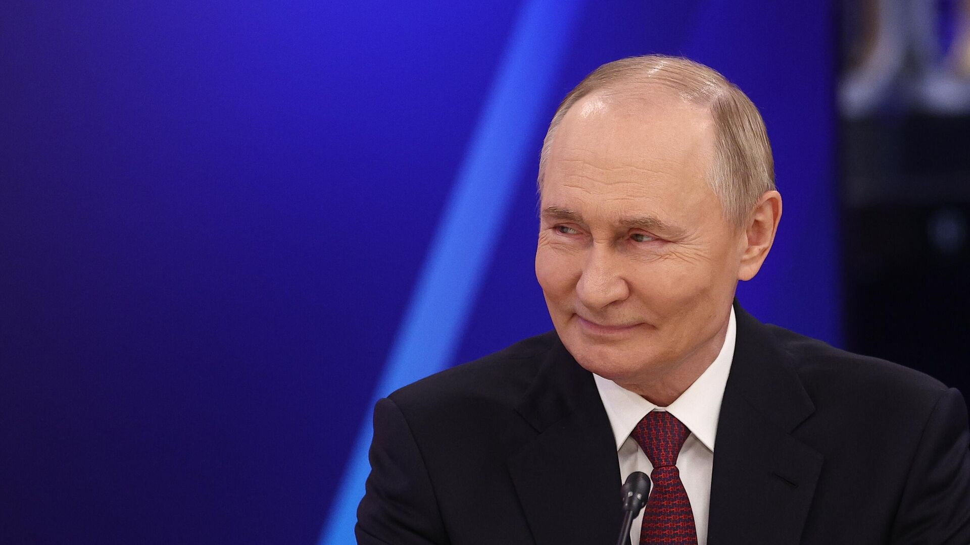 Президент России Владимир Путин - РИА Новости, 1920, 10.12.2025