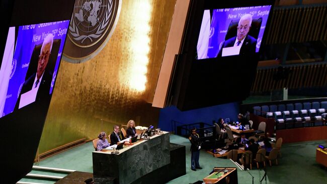 Президент Палестины Махмуд Аббас обращается к Генеральной Ассамблее по видео в рамках недели высокого уровня 80-й сессии Генеральной Ассамблеи ООН в Нью-Йорке. 25 сентября 2025