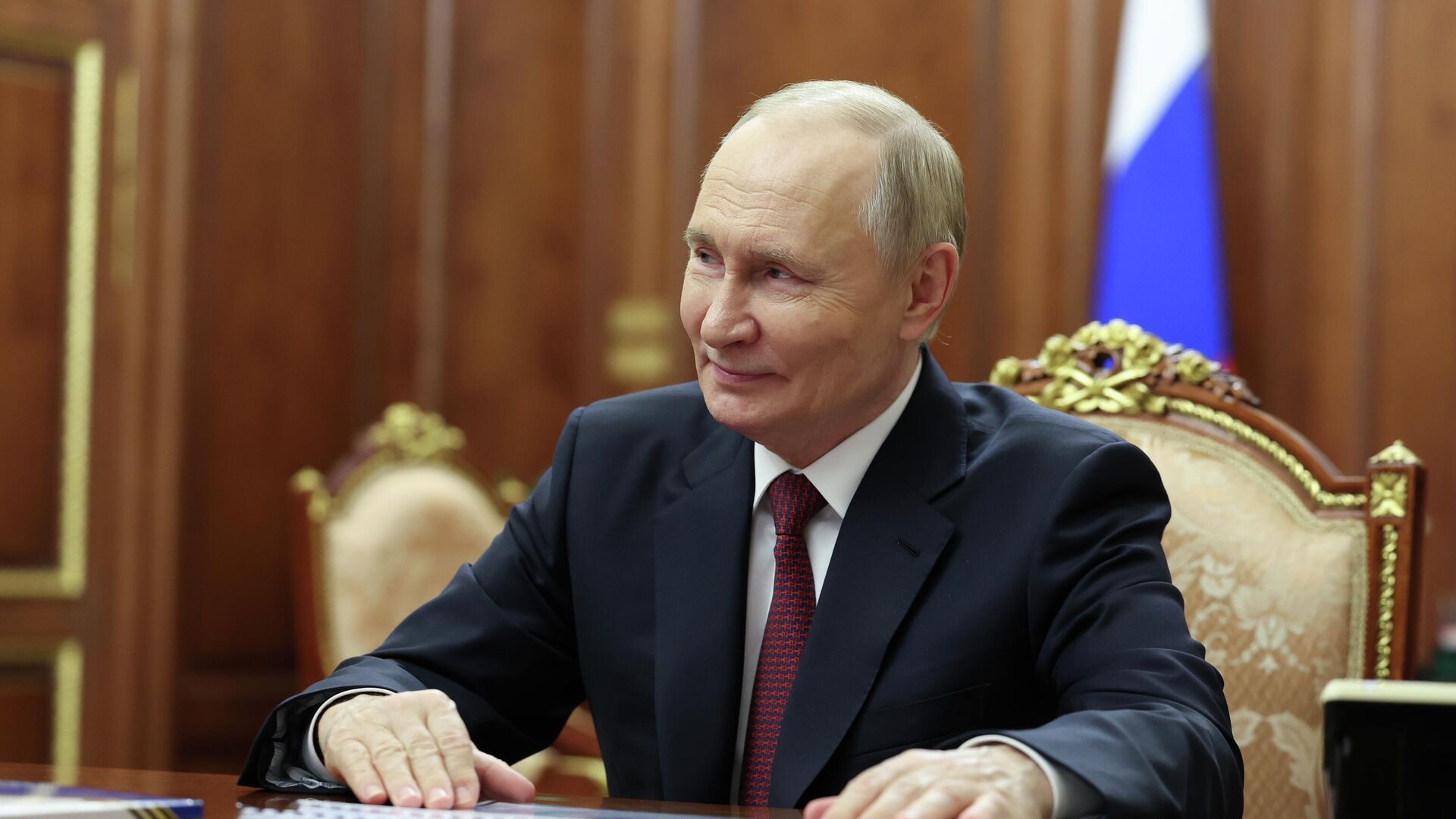 Президент России Владимир Путин - РИА Новости, 1920, 17.12.2025