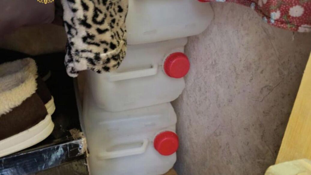 В Ленинградской области задержали 14 человек по делам об отравлении спиртом