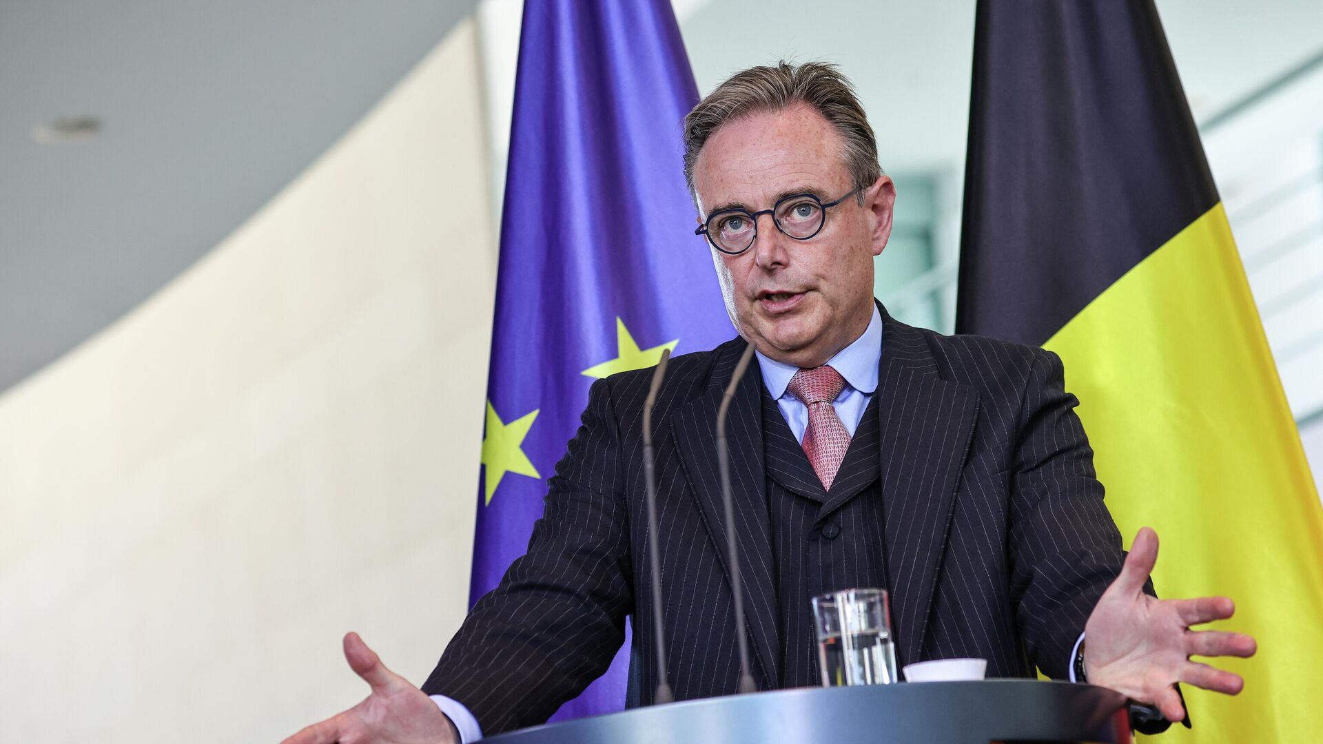 Премьер-министр Бельгии Барт де Вевер Премьер-министр Бельгии Барт де Вевер - РИА Новости, 1920, 09.10.2025