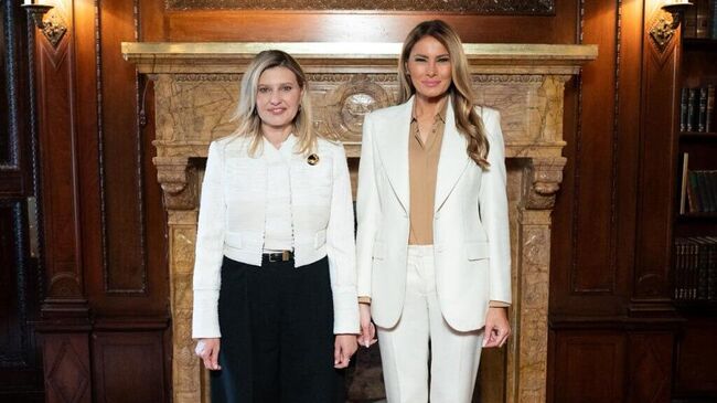 Елена Зеленская и Меланья Трамп во время встречи