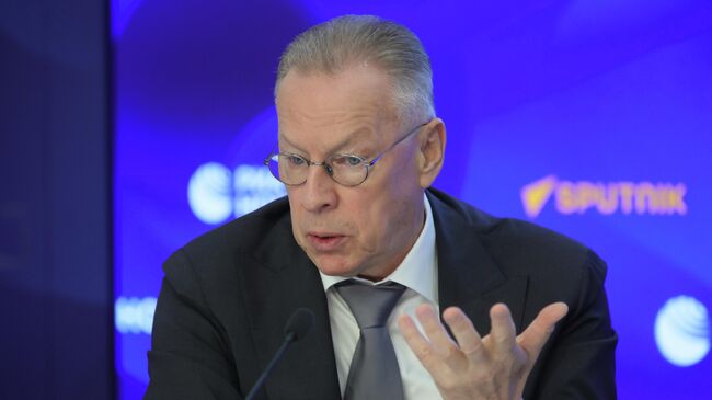 Ректор РГГУ Андрей Логинов Ректор РГГУ Андрей Логинов