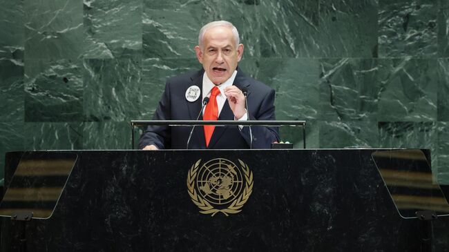 Премьер-министр Израиля Биньямин Нетаньяху выступает на Генеральной Ассамблее ООН