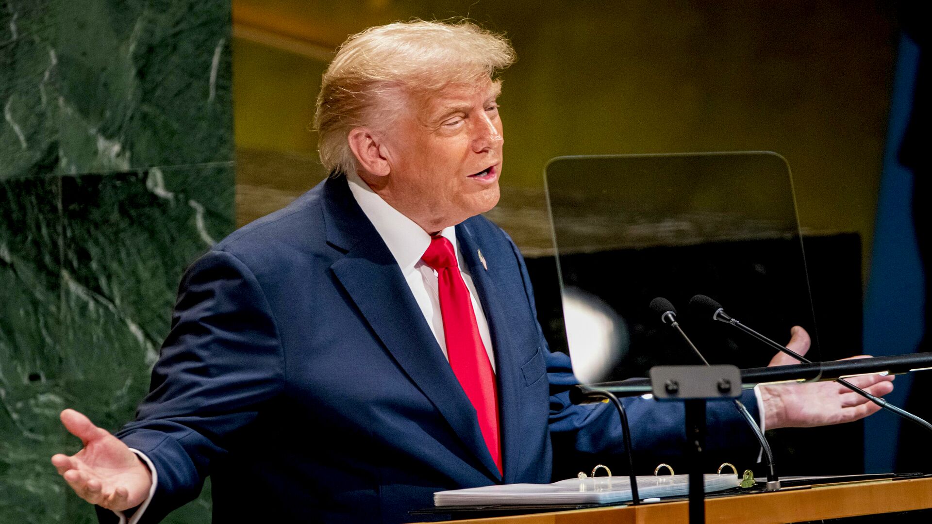 Жалаңаш анорексиялық