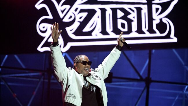 Американский рэпер, актер и телеведущий Xzibit выступает на фестивале Уличный драйв в олимпийском комплексе Лужники в Москве