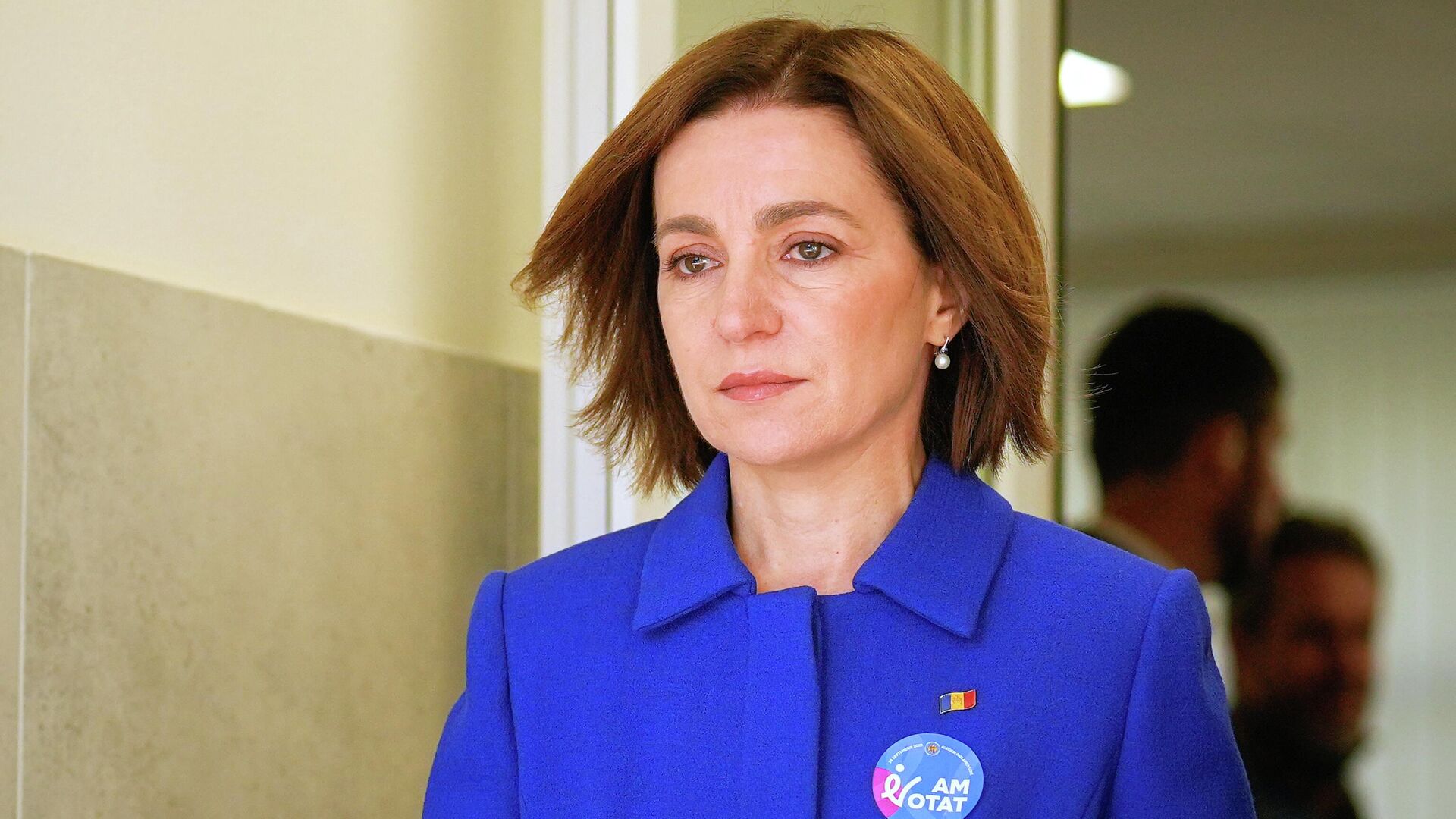 Майя Санду покидает избирательный участок после голосования на парламентских выборах в Кишинёве, Молдова - РИА Новости, 1920, 29.09.2025