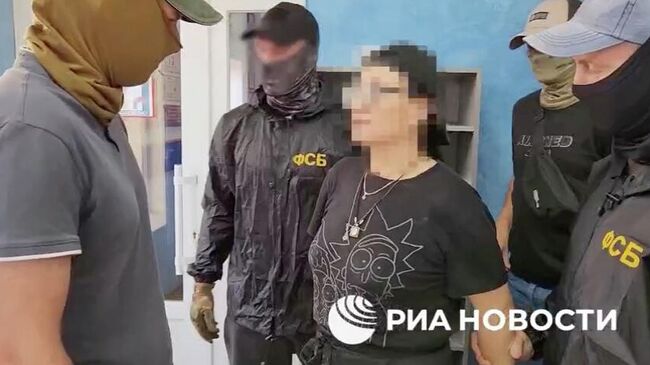 Задержание жительницы Севастополя, передававшей военной разведке Украины фото мест дислокации кораблей Черноморского флота