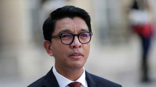 Президент Мадагаскара Андри Радзуэлина Президент Мадагаскара Андри Радзуэлина