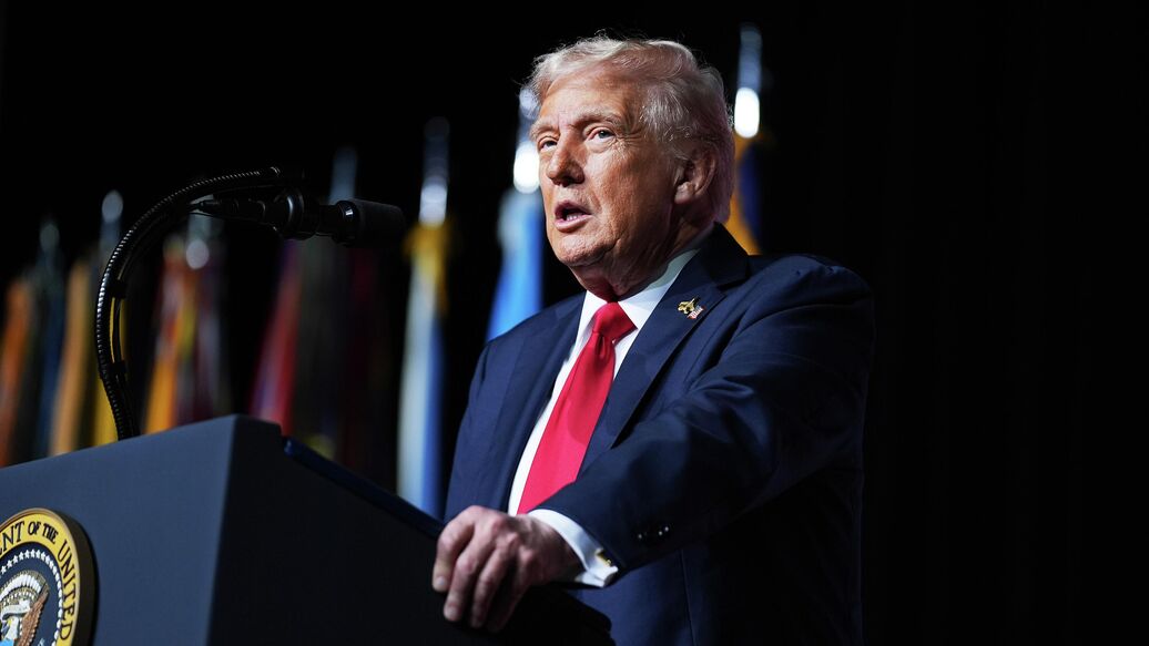 Трамп прокомментировал новый торговый конфликт с Китаем