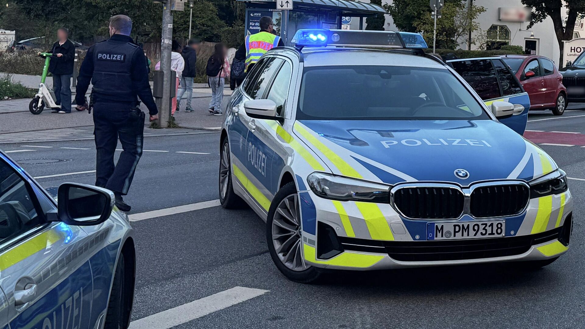 Сотрудники полиции на месте взрыва в Мюнхене, Германия. 1 октября 2025 - РИА Новости, 1920, 01.10.2025