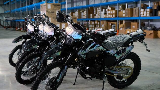 Четыре новых кроссовых мотоцикла приобрели в Тюменской области для бойцов в зоне СВО