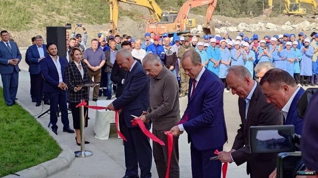 Торжественное открытие нового рыбоперерабатывающего комплекса в селе Озерском Корсаковского района Сахалинской области Торжественное открытие нового рыбоперерабатывающего комплекса в селе Озерском Корсаковского района Сахалинской области