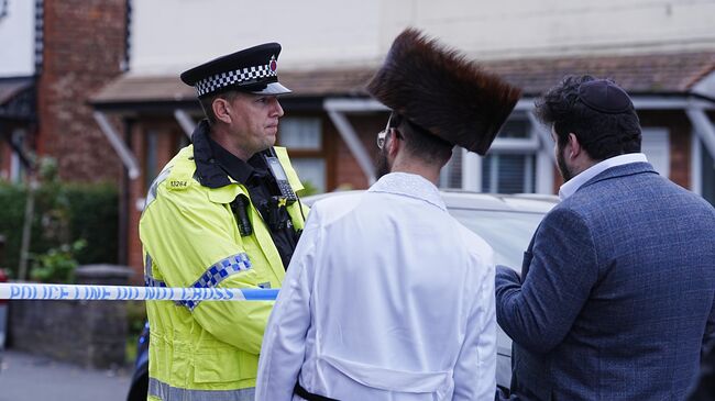 Ситуация у синагоги еврейской конгрегации Хитон-Парк в Манчестере