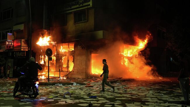 Беспорядки во время протеста молодежи в Сале, Марокко