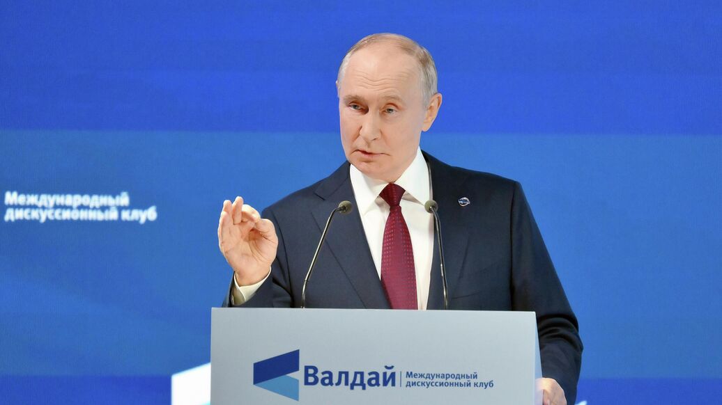 Путин назвал службу сына замдиректора ЦРУ в зоне СВО достойной