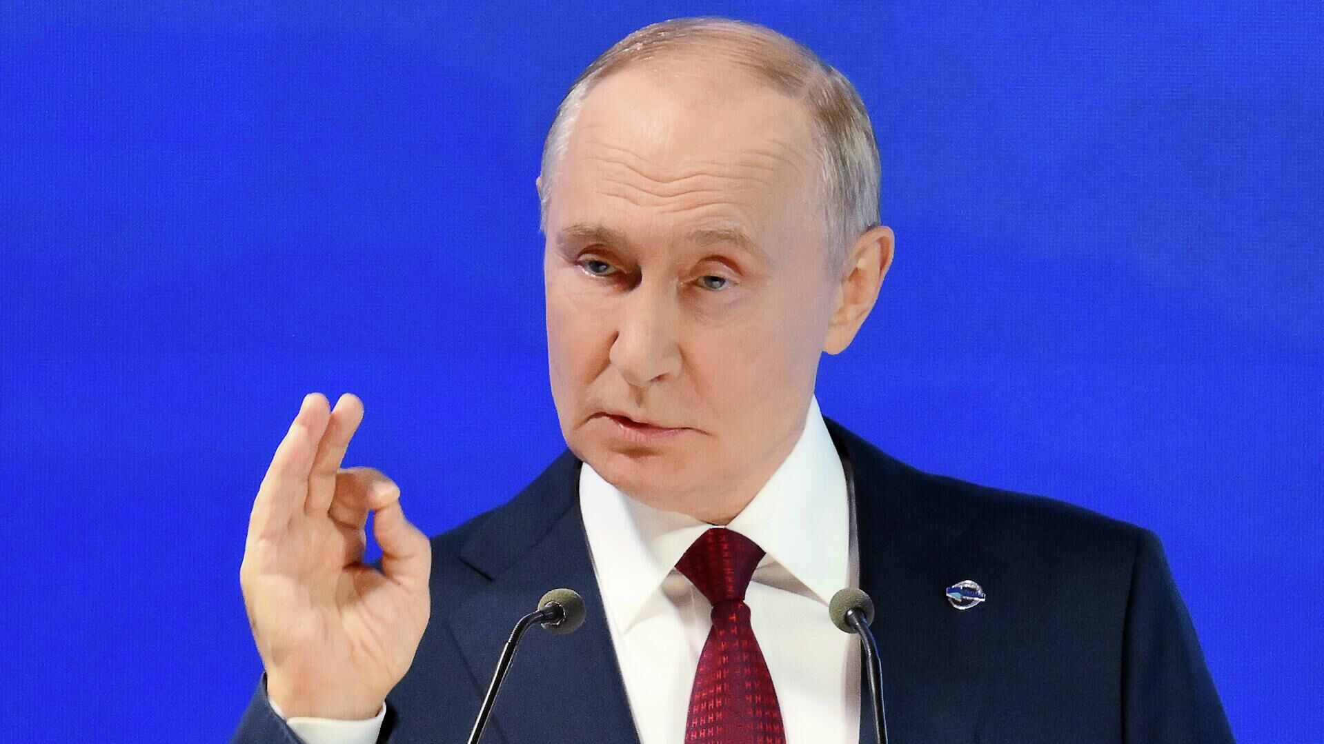 Путин: Против лома нет приема, окромя другого лома - РИА Новости, 1920, 02.10.2025