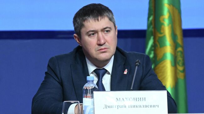 Губернатор Пермского края Дмитрий Махонин Губернатор Пермского края Дмитрий Махонин