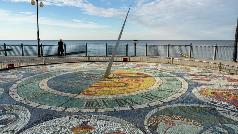 Солнечные часы в Светлогорске