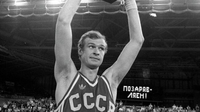 Александр Белостенный