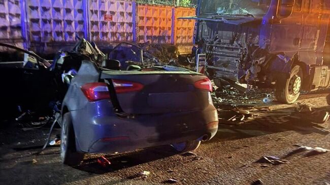 На месте ДТП на Афанасьевском шоссе в Москве. 4 октября 2025