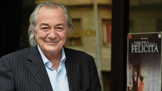 Итальянский актер Ремо Джироне