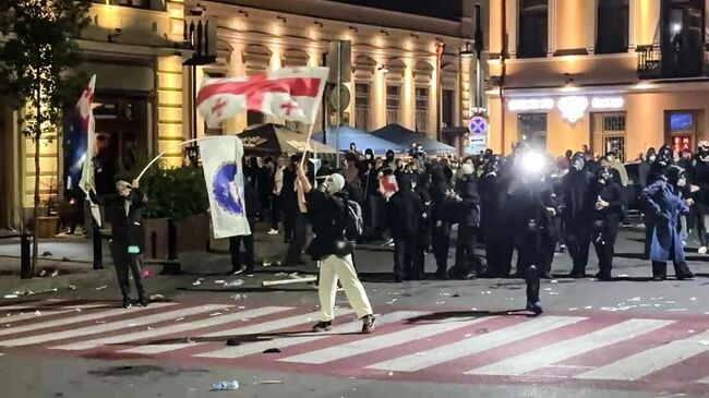 Митинг оппозиции в Тбилиси