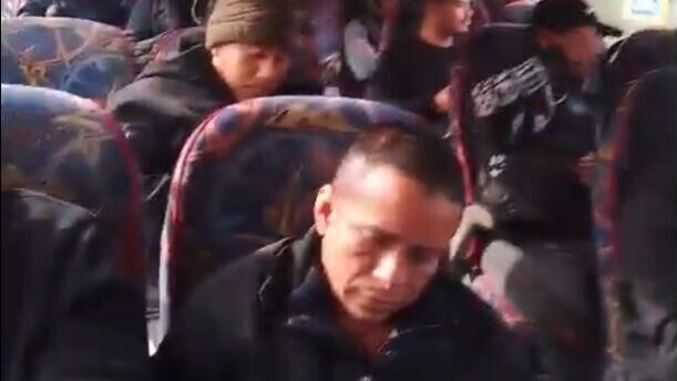 Кадр из обращения колумбийских наемников к президенту с просьбой спасти их с Украины - РИА Новости, 1920, 05.10.2025