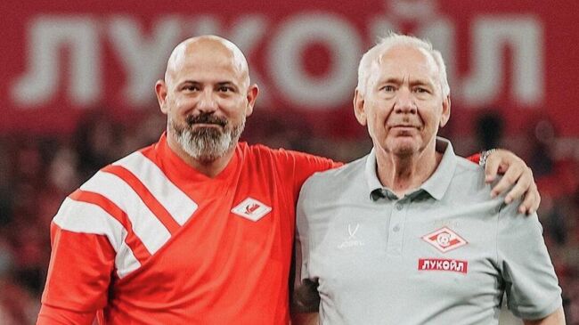 Деян Станкович и Олег Романцев