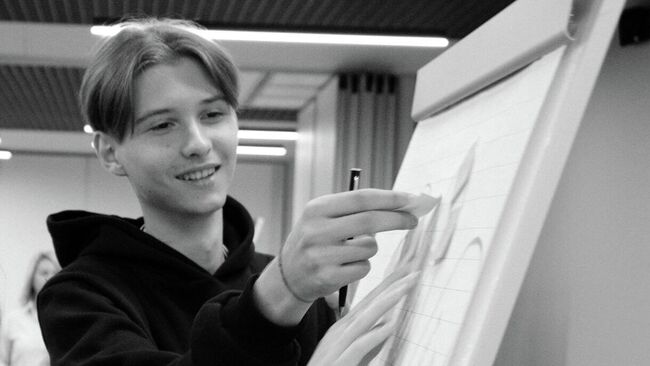 Волонтёр Илья Беляев 