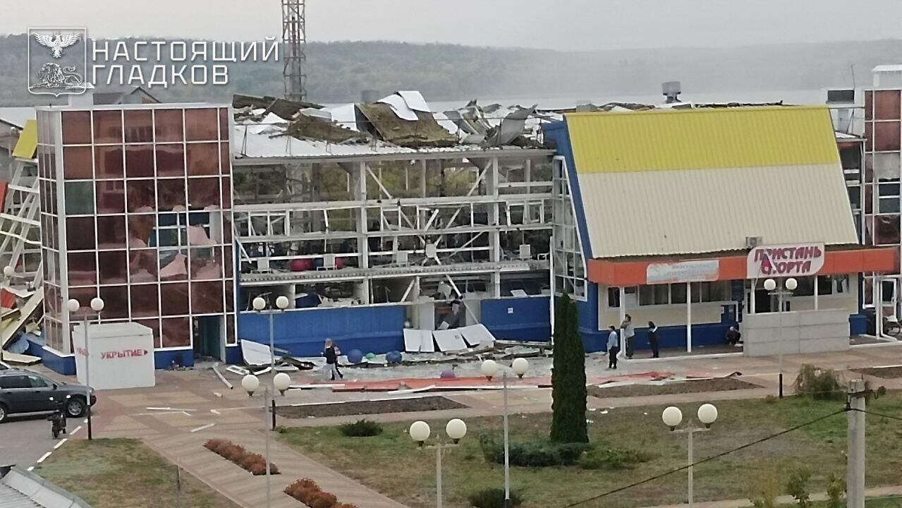 Последствия удара ВСУ по посёлку Маслова Пристань Белгородской области - РИА Новости, 1920, 08.10.2025