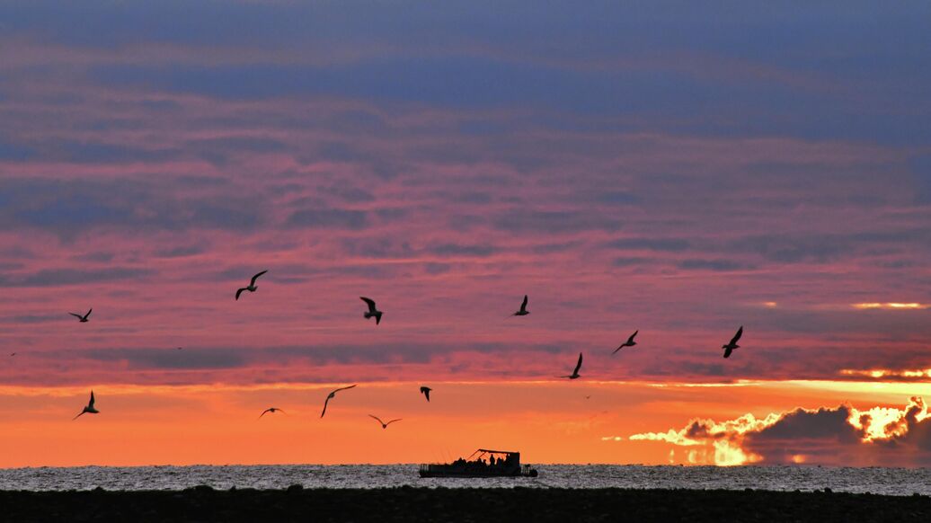 Российский танкер подвергся атаке в Черном море, заявили турецкие власти
