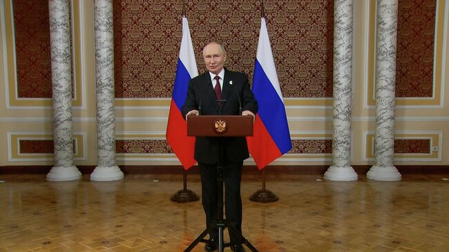 Мы остаемся в рамках договоренностей. Путин  о дискуссии в Анкоридже Мы остаемся в рамках договоренностей. Путин  о дискуссии в Анкоридже