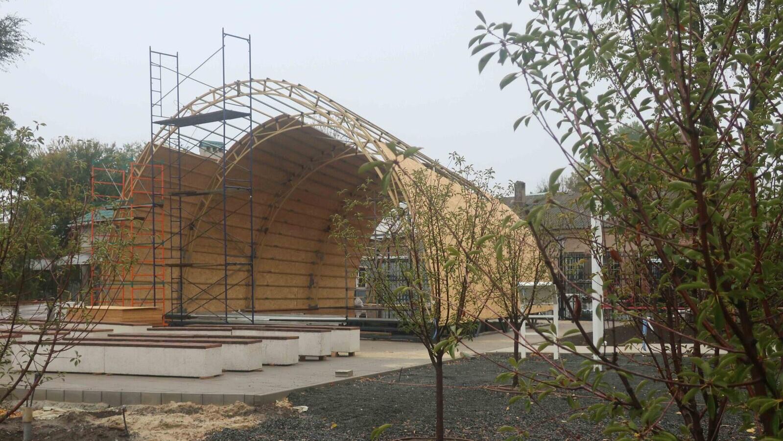 Благоустройство Гимназического сада при музее-заповеднике в Ростовской области - РИА Новости, 1920, 10.10.2025