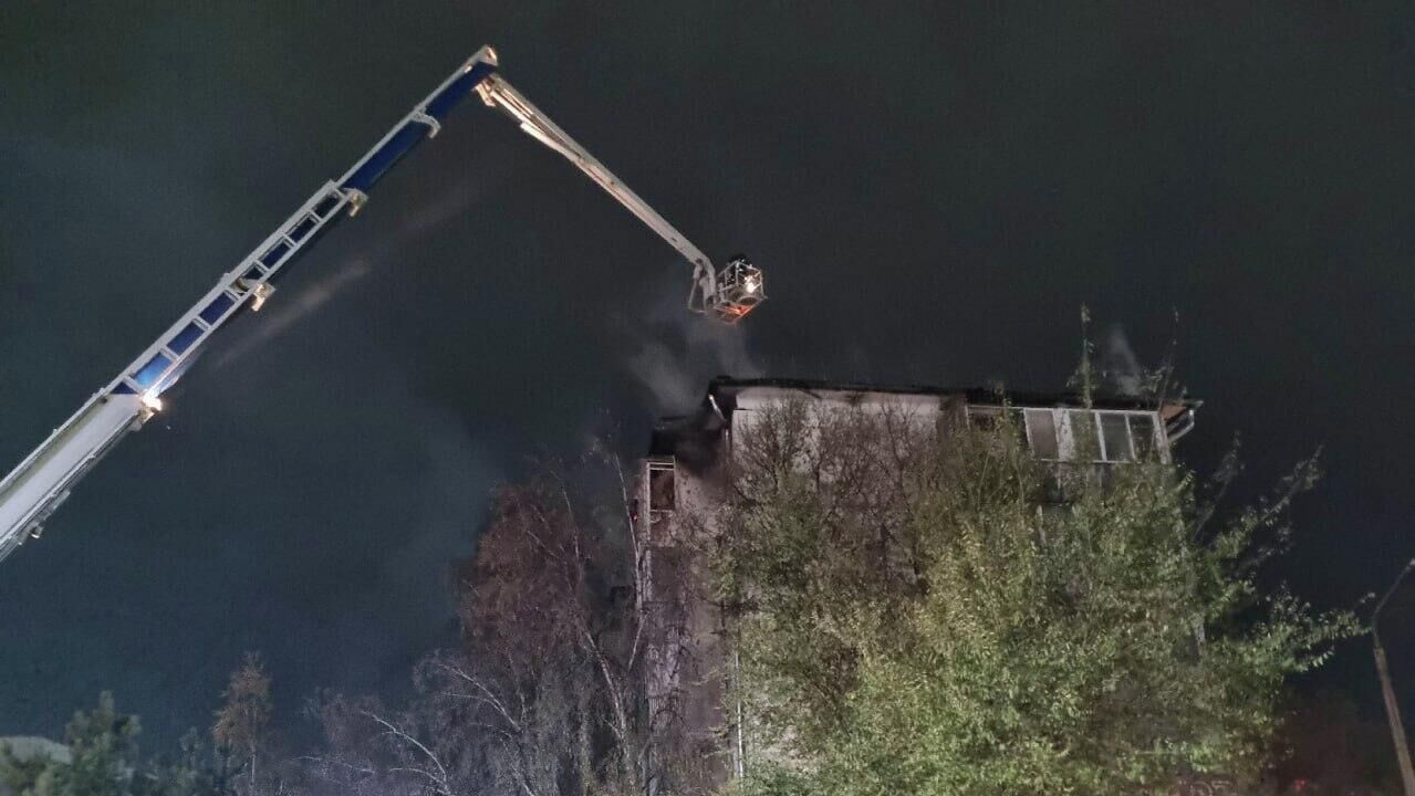 Пожар в Сосновоборске - РИА Новости, 1920, 11.10.2025