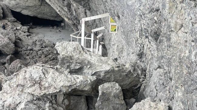 Обвал на тропе Голицына в Новом Свете в Крыму