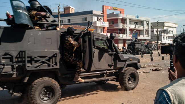 Военные во время протестов на Мадагаскаре
