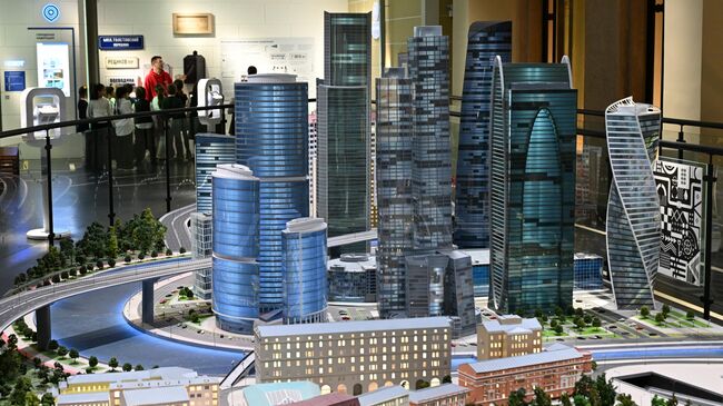 Макет Москвы-Сити в музее комплекса городского хозяйства (КГХ) Москвы на ВДНХ