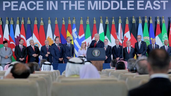 Саммит по прекращению войны в Газе в городе Шарм-эш-Шейх, Египет