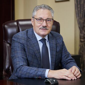 Ректор СурГУ Сергей Косенок Ректор СурГУ Сергей Косенок