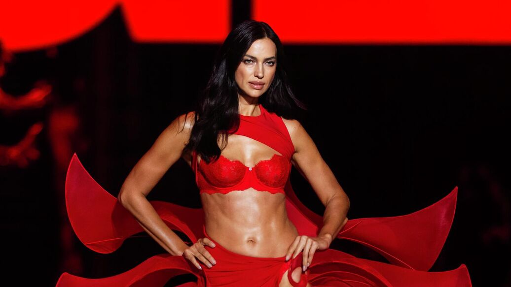 Ирина Шейк, сестры Хадид и другие лучшие модели на шоу Victorias Secret