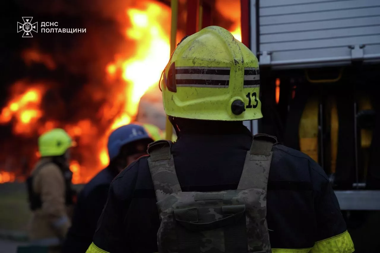 Incendie dans une infrastructure énergétique ukrainienne Incendie dans une infrastructure énergétique ukrainienne - RIA Novosti, 1920, 16 octobre 2025