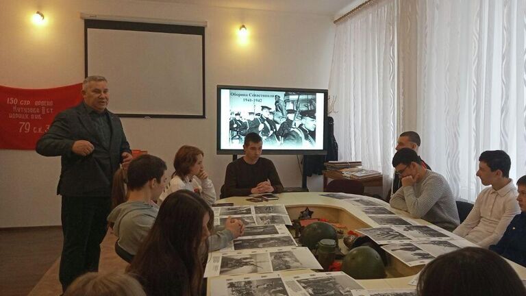 В Скадовске стартовал образовательный цикл о войне с нацизмом