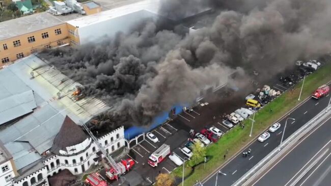 Пожар на предприятии по производству автомобильных масел в Пушкино