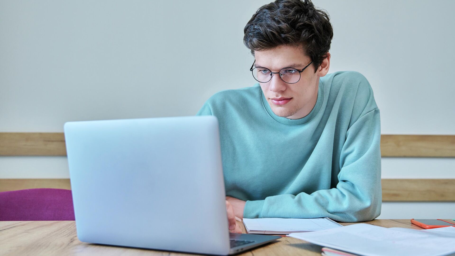 Завершается прием заявок на участие в олимпиаде "Шаг в науку"