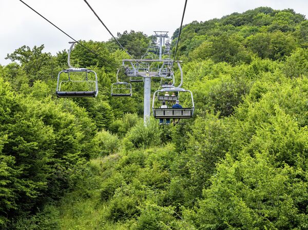 Канатная дорога в Цахкадзоре  Канатная дорога в Цахкадзоре