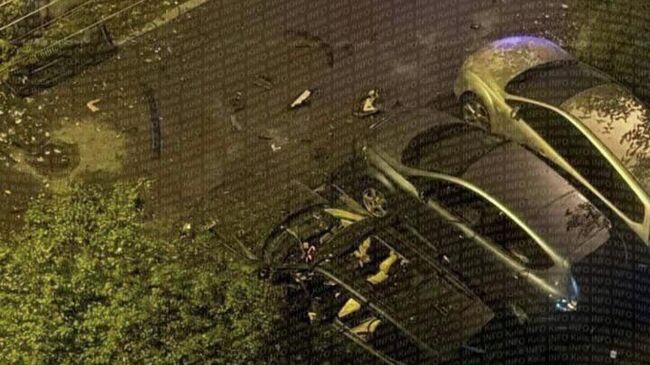 Легковой автомобиль взорвался в Киеве