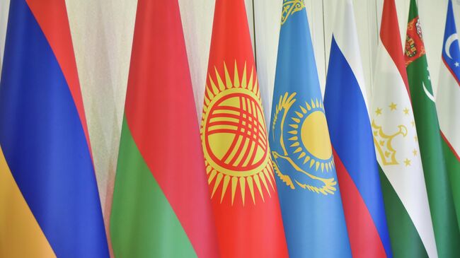 Флаги стран-участниц СНГ Флаги стран-участниц СНГ